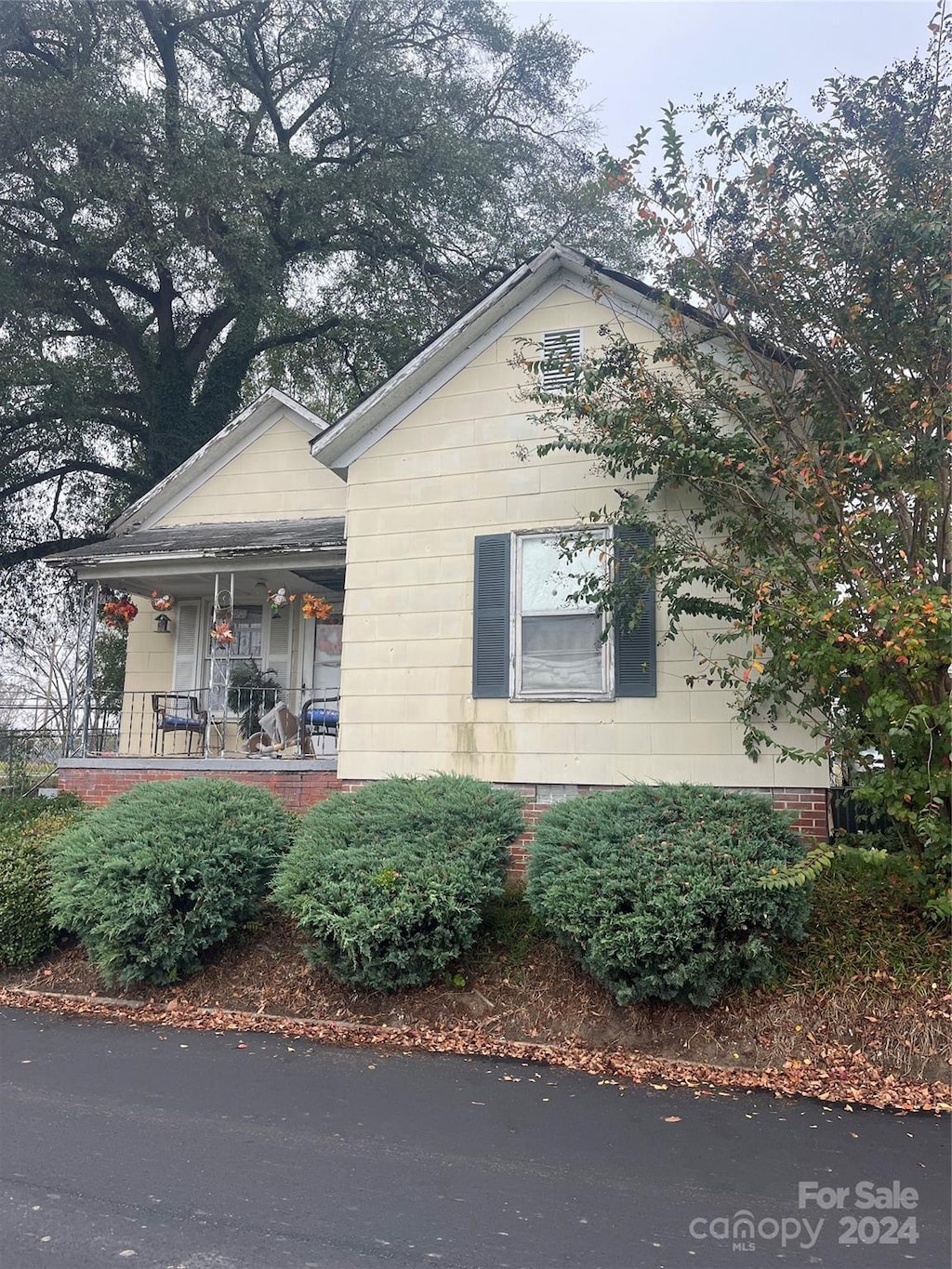 2 Elm St, Lancaster, SC 29720 - photo 2