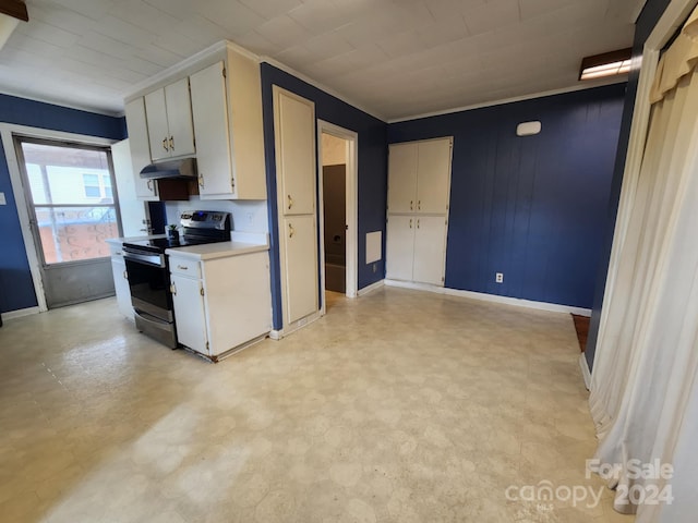 kitchen featuring white cabinetry, stainless steel range with electric cooktop, and crown molding