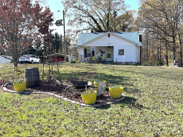 view of yard featuring a porch