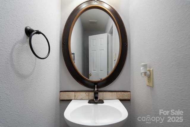 bathroom with sink