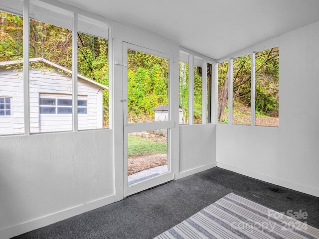 unfurnished sunroom with a healthy amount of sunlight