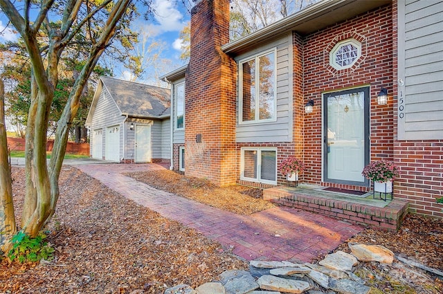 view of front of house with a garage