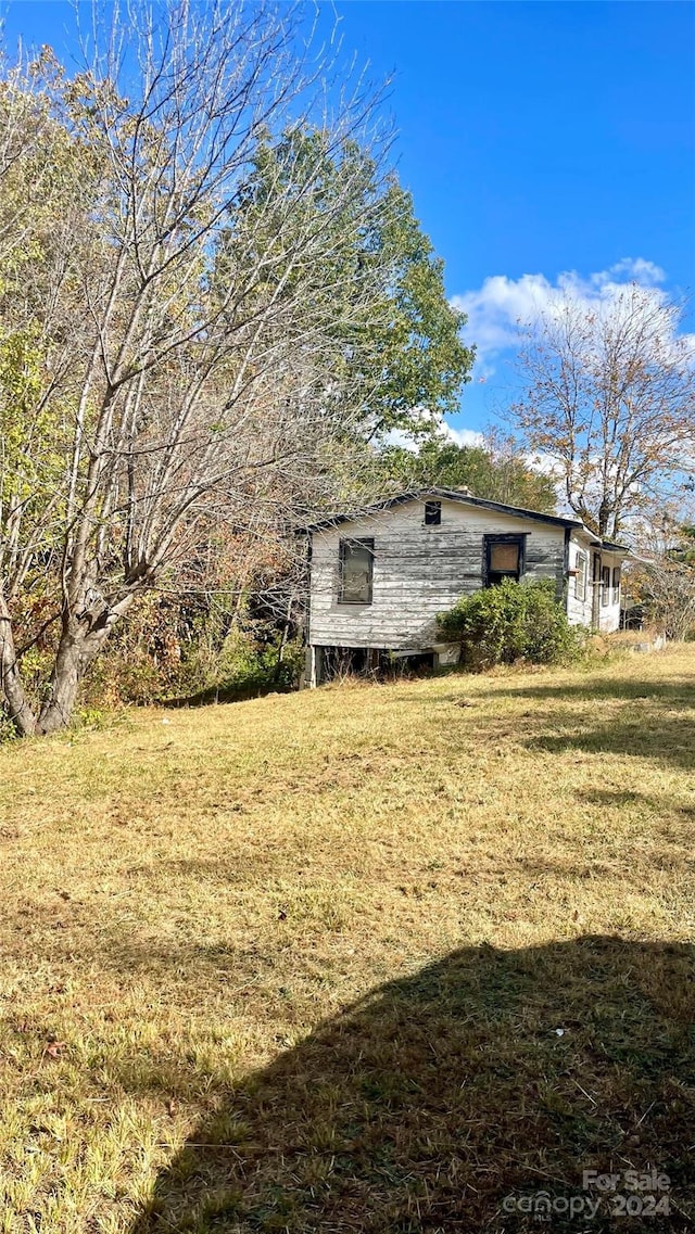 5173 Laurel Haven Ave, Morganton, NC 28655 - view of grassy yard