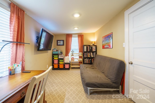 402 W 7th St, Newton, NC 28658 - carpeted living room with recessed lighting