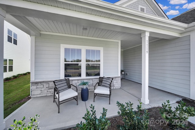 view of patio / terrace featuring covered porch