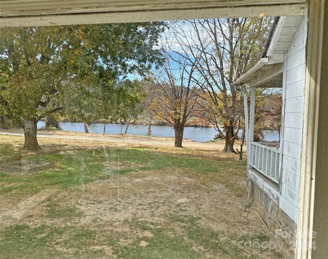 view of yard with a water view