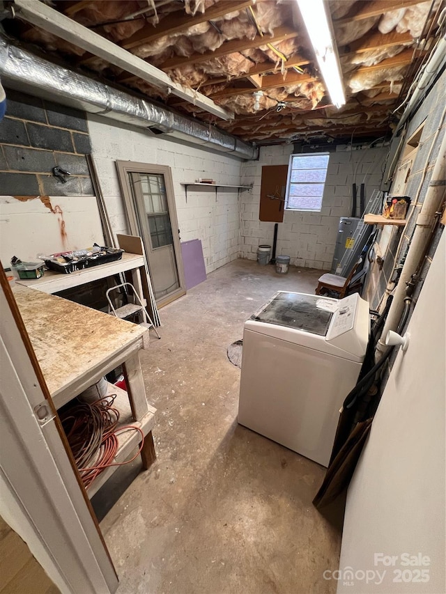 basement featuring concrete block wall
