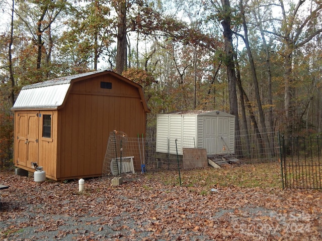 view of outdoor structure