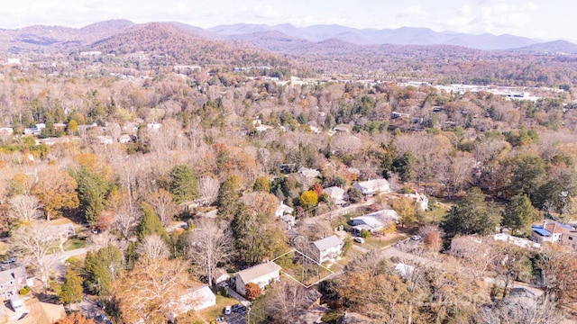 Listing photo 3 for 18 Chiles Ave, Asheville NC 28803