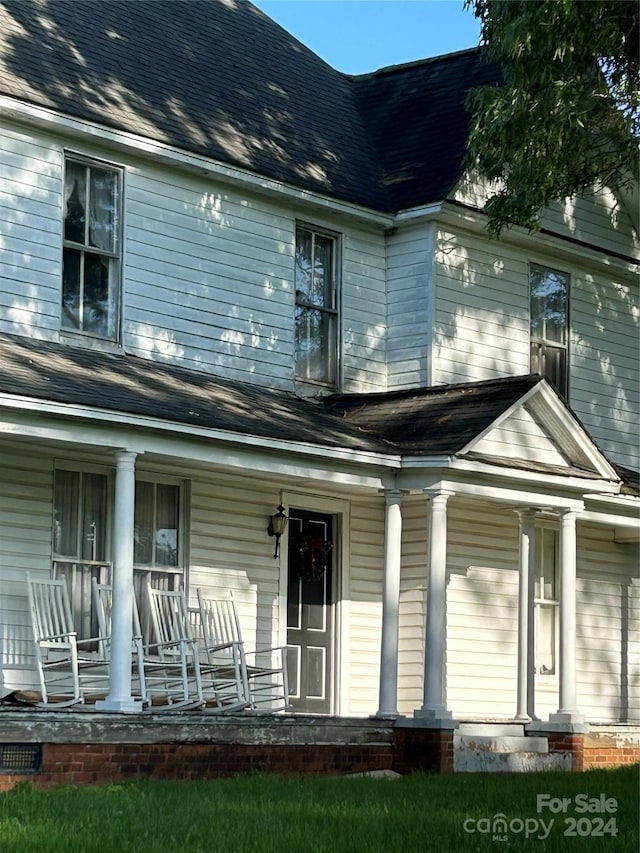 exterior space featuring a porch