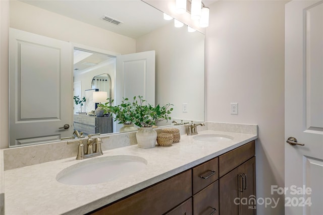 1909 Galloway Rd Lot 46, Charlotte, NC 28262 - full bathroom with double vanity