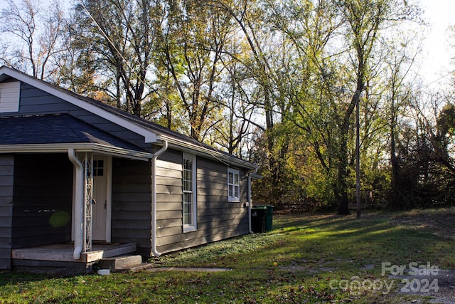 view of home's exterior