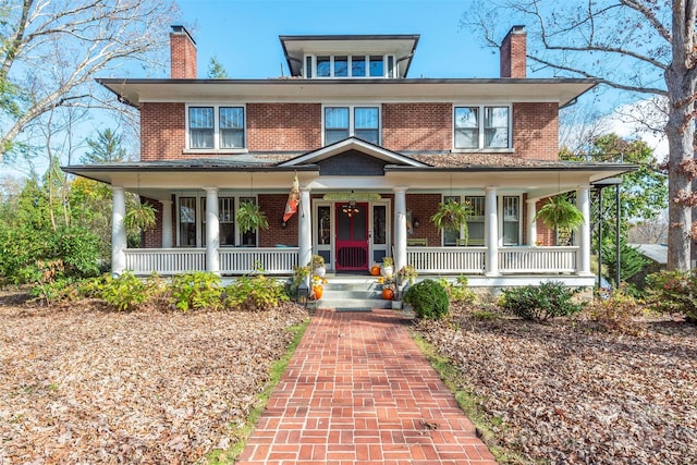 view of front facade featuring covered porch