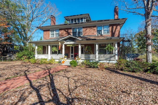 view of front of house featuring covered porch