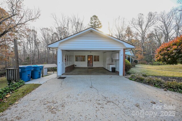 183 Creekside Dr, Forest City, NC 28043 - view of detached garage