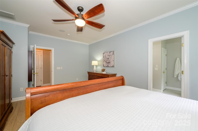 9618 Belloak Ln, Waxhaw, NC 28173 - bedroom featuring crown molding, light wood-style floors, baseboards, and ceiling fan