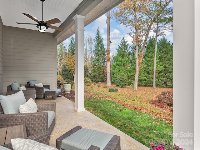 view of patio with ceiling fan