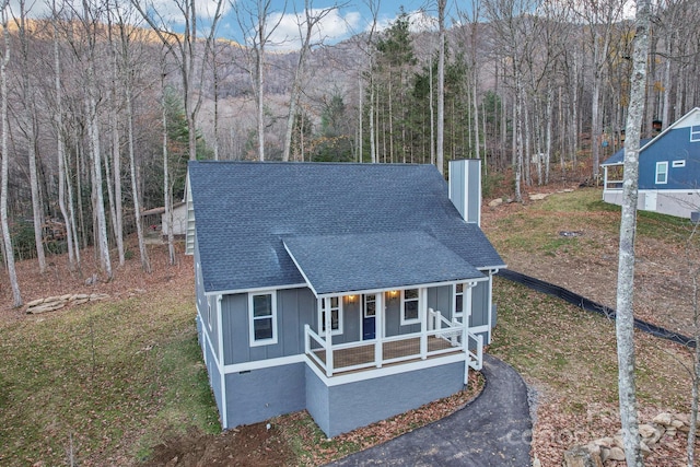 view of front of house featuring covered porch