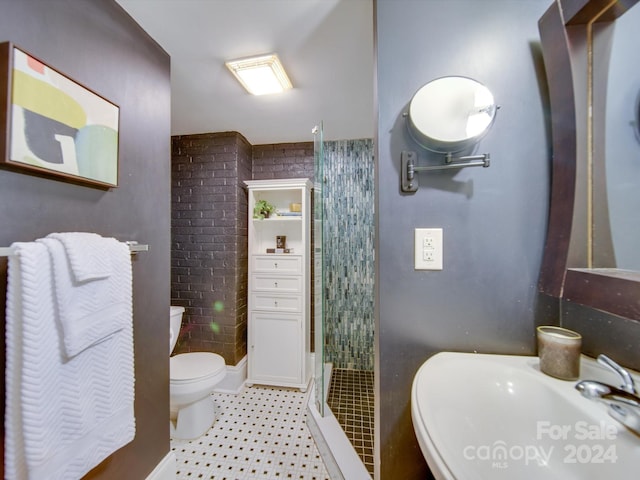 bathroom featuring a shower, sink, and toilet