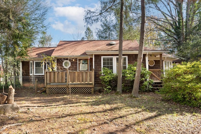 view of front of property