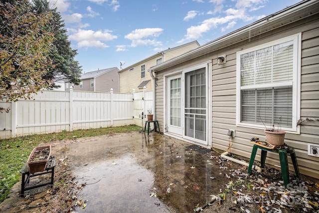 105 Ranlo Ave, Gastonia, NC 28054 - view of patio / terrace