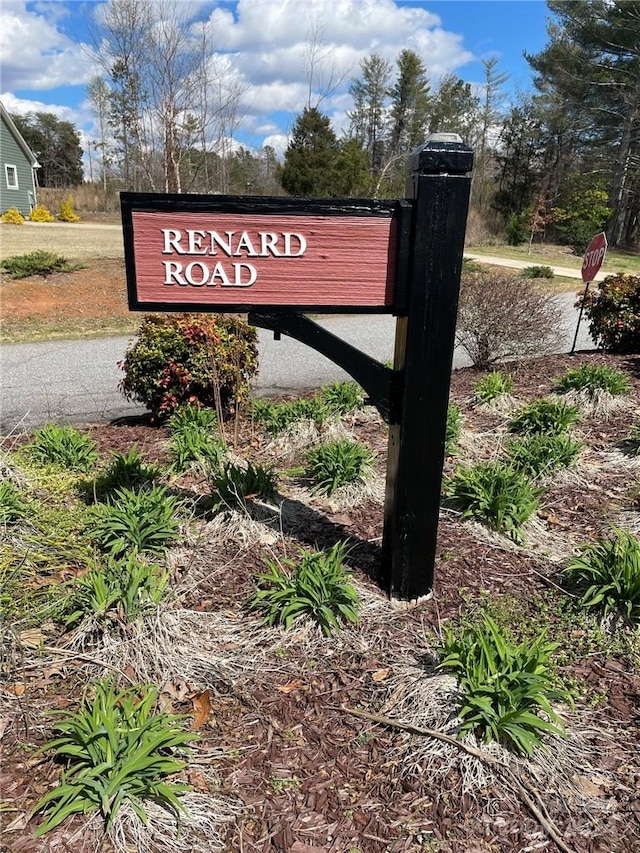 Listing photo 3 for 00 Renard Rd Unit 4, Tryon NC 28782