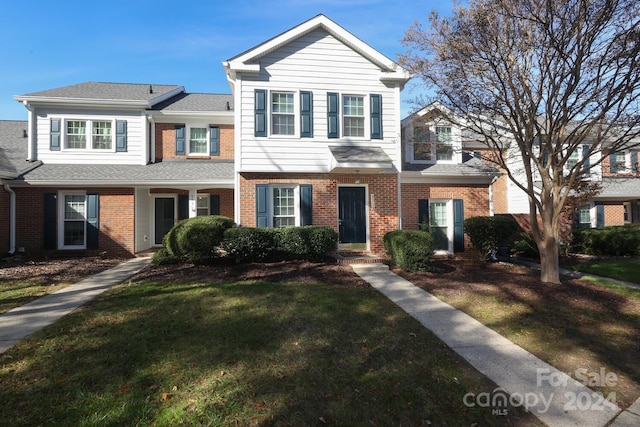 view of front of house with a front yard