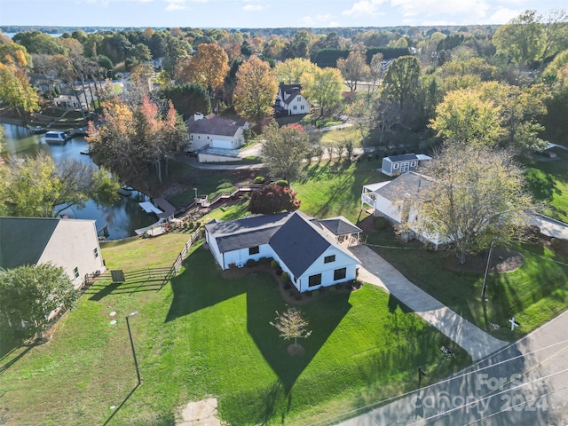 bird's eye view featuring a water view