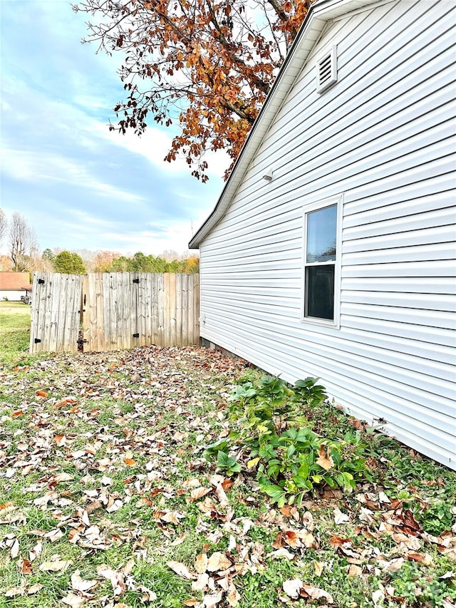 view of side of property