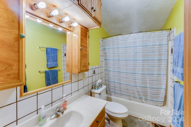 full bathroom featuring toilet, shower / bath combo with shower curtain, backsplash, and tile walls