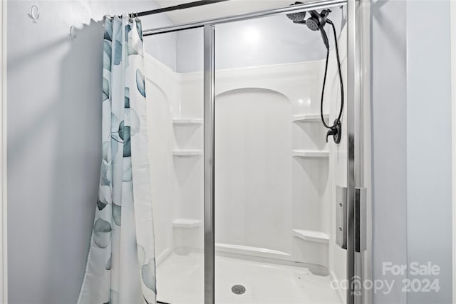 bathroom with walk in shower