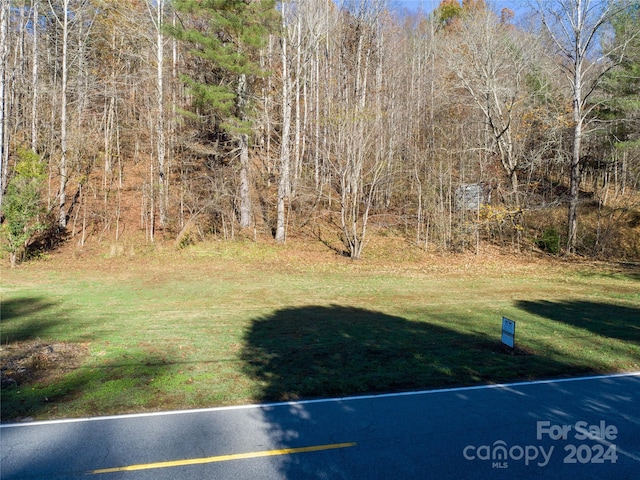 Listing photo 3 for 2003 Zacks Fork Rd, Lenoir NC 28645