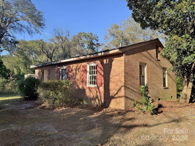 view of side of home