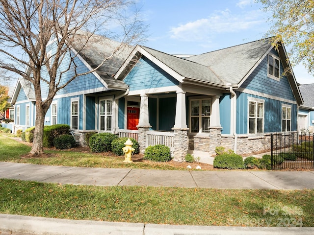 view of front facade with a porch