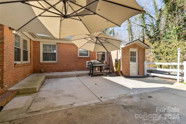 view of patio featuring grilling area