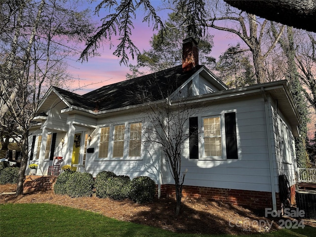 view of front of property with central AC