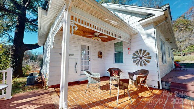 42 Viewpoint Dr, Marion, NC 28752 - photo 10