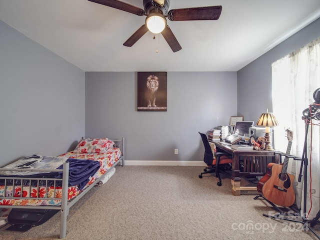 bedroom featuring carpet and ceiling fan