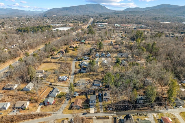 bird's eye view featuring a mountain view