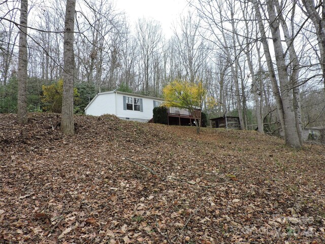 2271 Gouges Creek Rd, Spruce Pine, NC 28777 - view of yard featuring a wooden deck