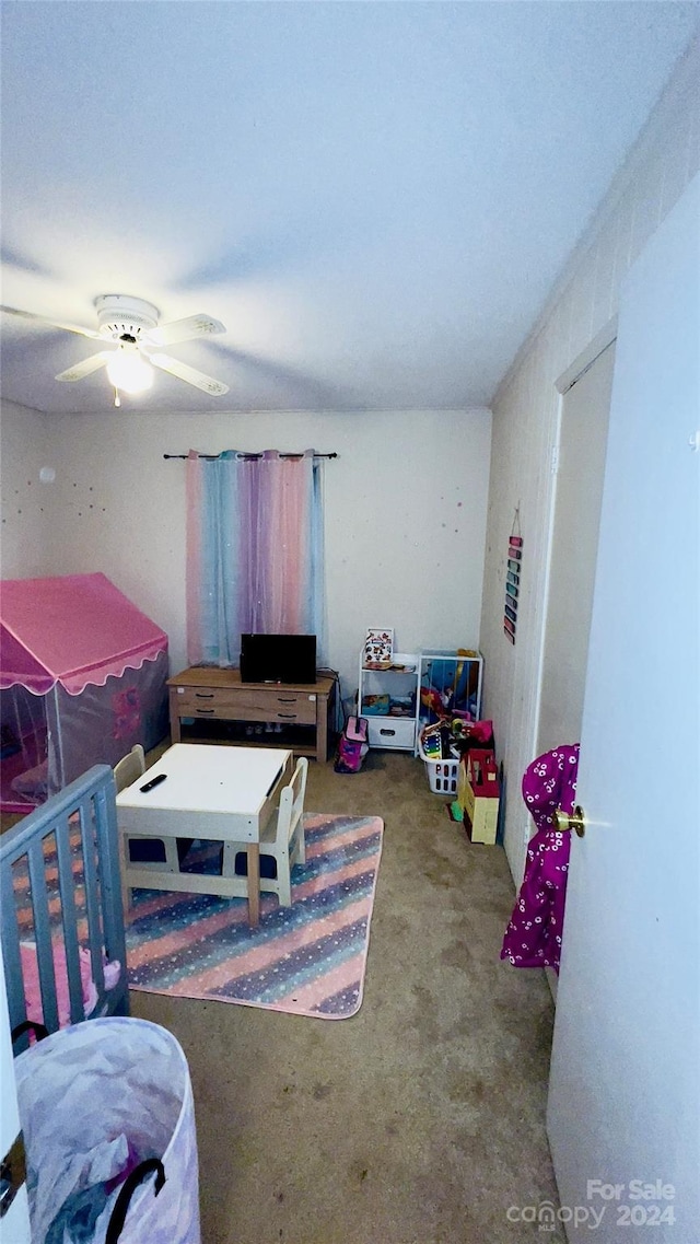 bedroom with carpet and ceiling fan