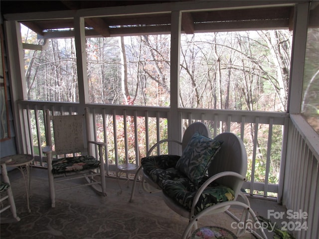 view of sunroom / solarium