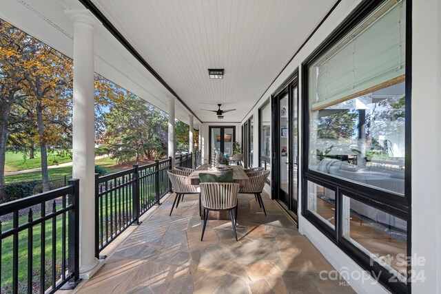 balcony with ceiling fan