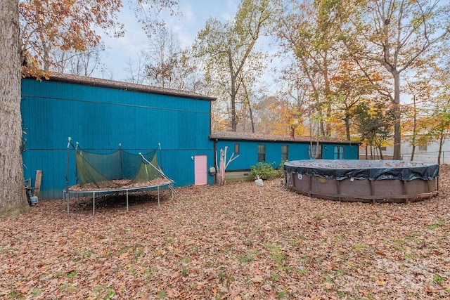 view of yard featuring a trampoline