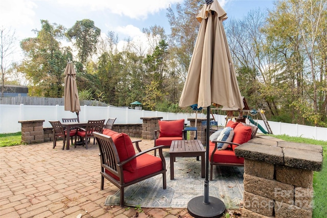 view of patio featuring an outdoor living space