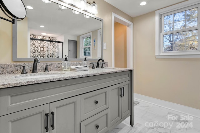 bathroom with vanity