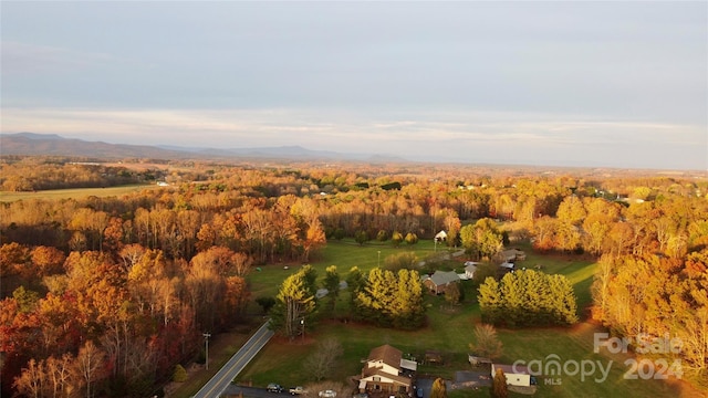 bird's eye view with a mountain view