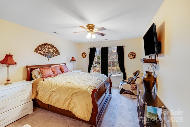 bedroom featuring carpet, visible vents, and ceiling fan