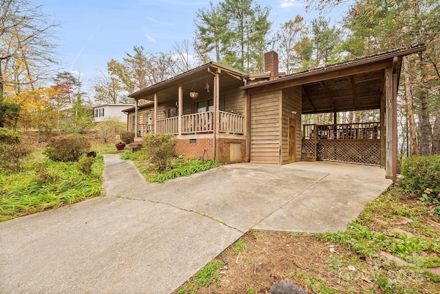 view of front of home featuring covered porch