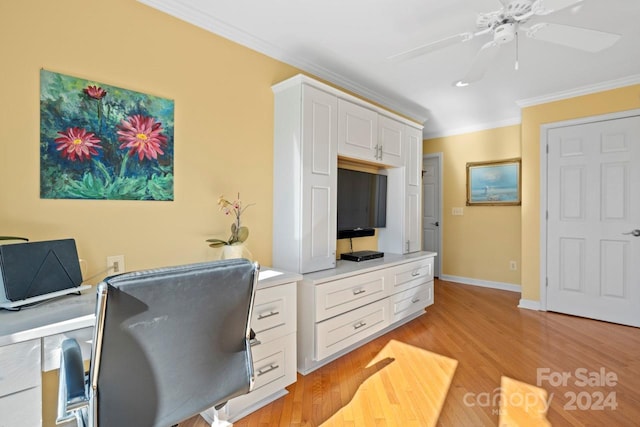 office area with light hardwood / wood-style flooring, ceiling fan, and ornamental molding